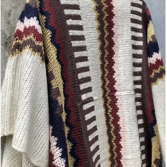 Ivory Aztec Tribal Pattern Knit Open Poncho Cardigan Tassel Knit Boho Sweater - Picture 5 of 5